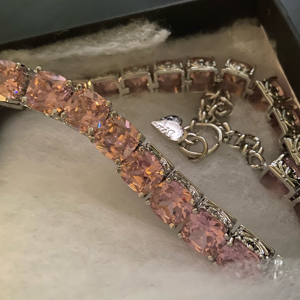 NWT Pink UNIF Ecstasy Choker